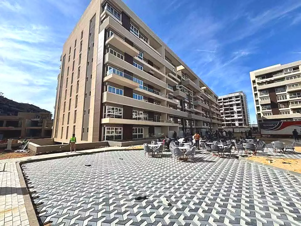 https://aqarmap.com.eg/en/listing/7104055-for-sale-cairo-new-administrative-capital-r7-scenario