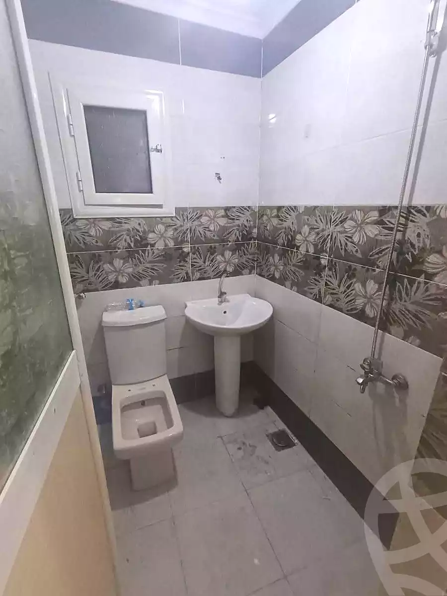 https://aqarmap.com.eg/en/listing/7104251-for-sale-alexandria-lsywf-el-falki