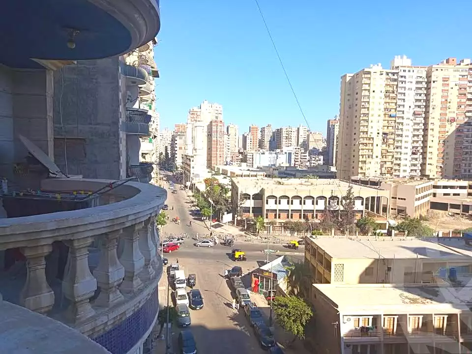 https://aqarmap.com.eg/en/listing/7104564-for-sale-alexandria-miami