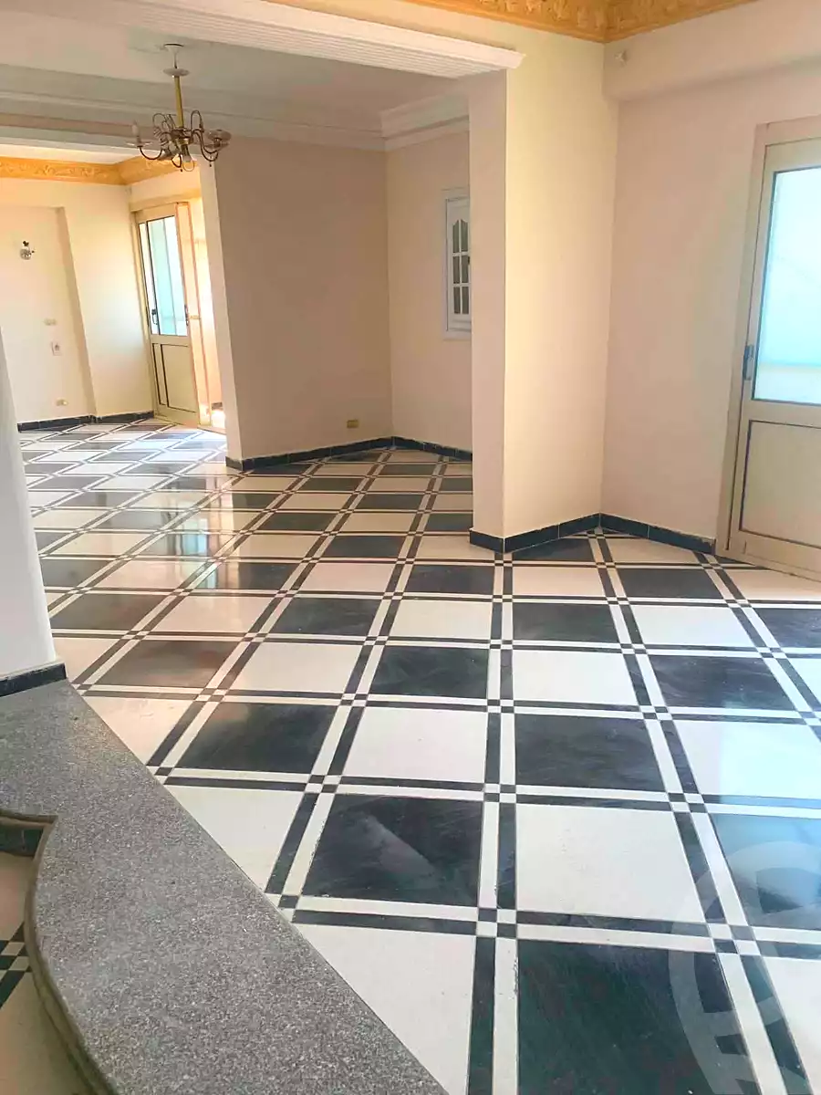 https://aqarmap.com.eg/ar/listing/7104759-for-sale-alexandria-lsywf-al-saaeh-sq