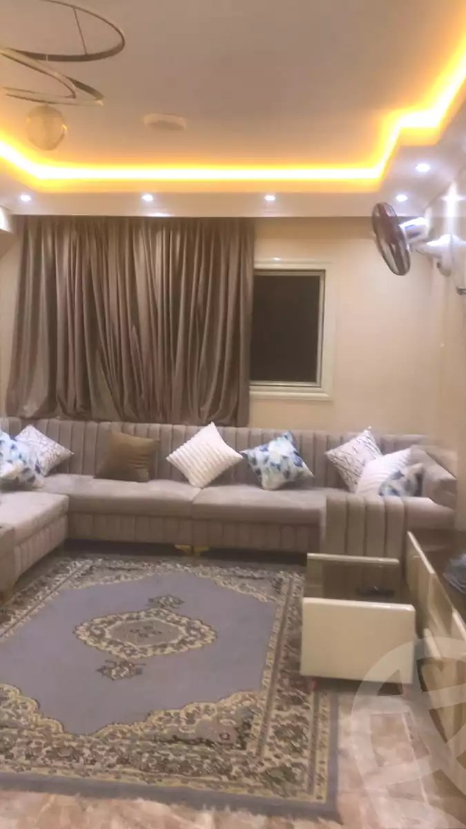 https://aqarmap.com.eg/ar/listing/7104757-for-sale-cairo-ain-shams-ain-shams-el-sharkia-el-zahraa-st
