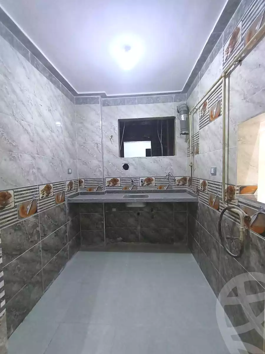 https://aqarmap.com.eg/ar/listing/7104764-for-sale-alexandria-al-agamy-el-hanouvel-radwan-st