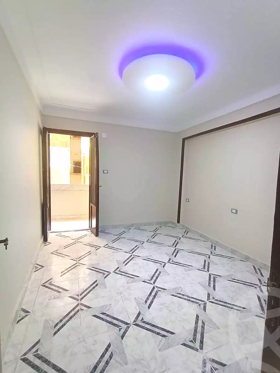 https://aqarmap.com.eg/ar/listing/7104764-for-sale-alexandria-al-agamy-el-hanouvel-radwan-st