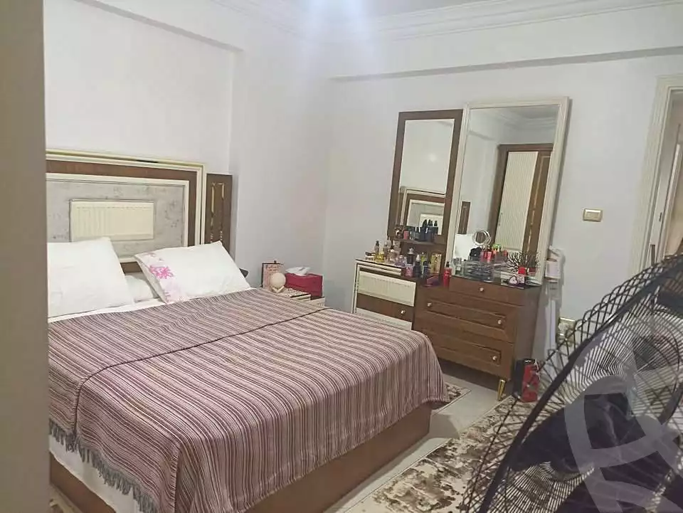 https://aqarmap.com.eg/ar/listing/7104883-for-sale-alexandria-el-asafra-l-sfr-bhry