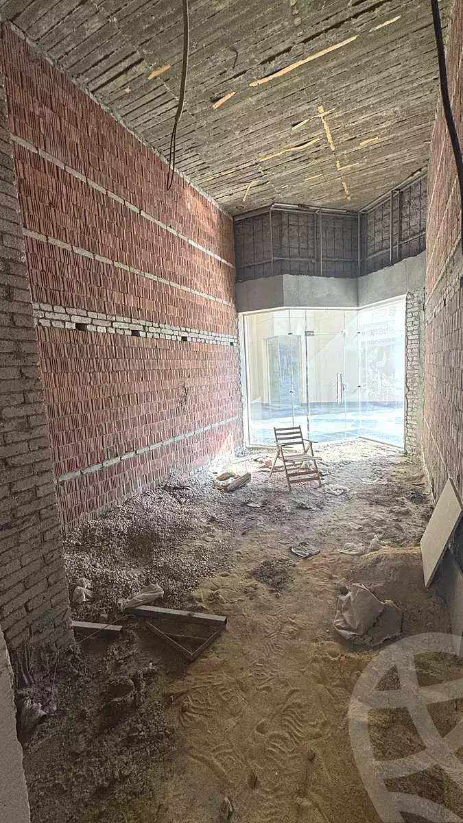 https://aqarmap.com.eg/ar/listing/7105005-for-rent-cairo-new-cairo-compounds-mivida-mivida-business-park-emaar