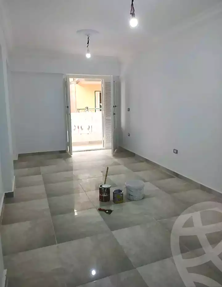 https://aqarmap.com.eg/ar/listing/7105466-for-sale-alexandria-al-agamy-bw-ywsf-hosni-mubarak-st