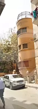 https://aqarmap.com.eg/en/listing/7105533-for-sale-cairo-manial-el-rawda-st