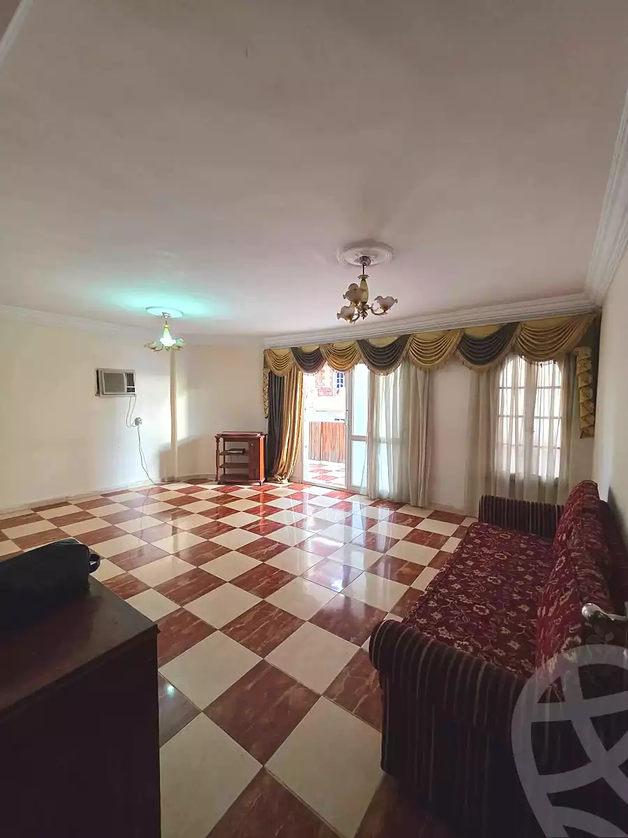 https://aqarmap.com.eg/en/listing/7105594-for-sale-alexandria-el-asafra-l-sfr-bhry-el-geish-rd