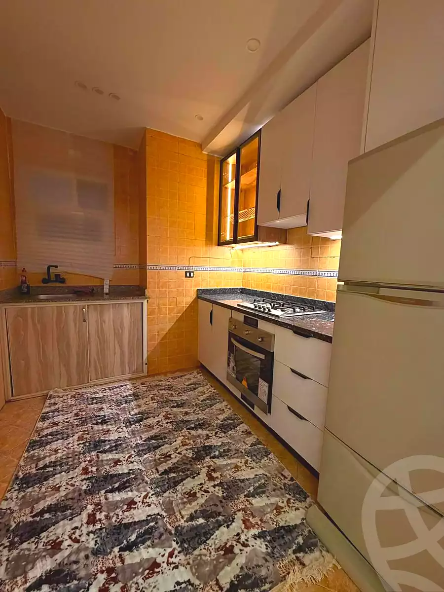 https://aqarmap.com.eg/ar/listing/7105754-for-rent-cairo-new-cairo-lrhb-city-phase-8