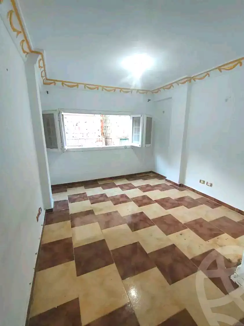 https://aqarmap.com.eg/en/listing/7105911-for-sale-alexandria-lsywf-el-falki