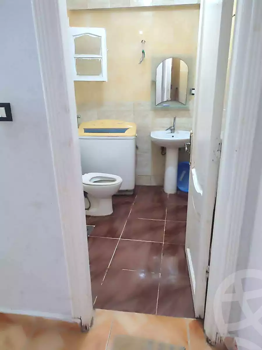 https://aqarmap.com.eg/ar/listing/7105855-for-sale-alexandria-al-agamy-lbytsh-al-nouqrashi-st