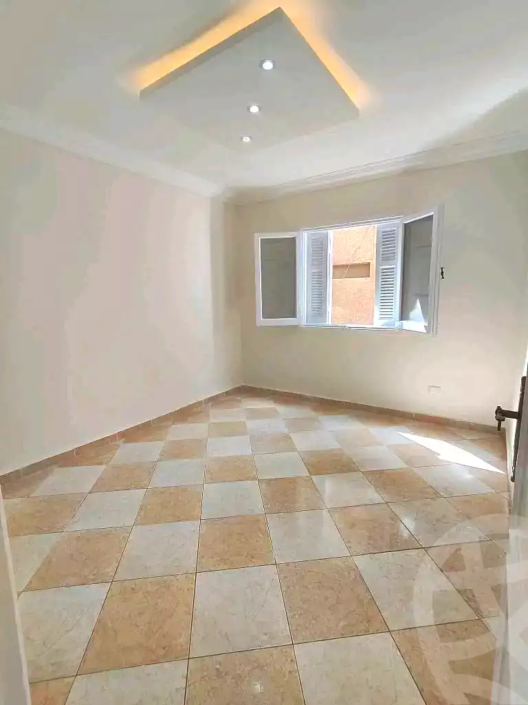 https://aqarmap.com.eg/en/listing/7106349-for-sale-alexandria-el-asafra-shr-45
