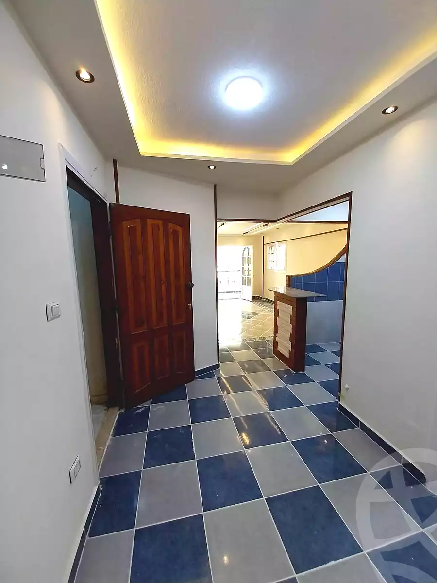 https://aqarmap.com.eg/ar/listing/7106378-for-sale-alexandria-al-agamy-shataa-el-nakheel