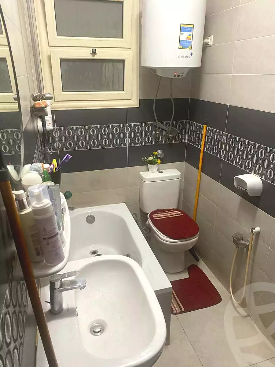 https://aqarmap.com.eg/ar/listing/7106644-for-sale-cairo-ain-shams-ain-shams-el-sharkia-el-zahraa-st