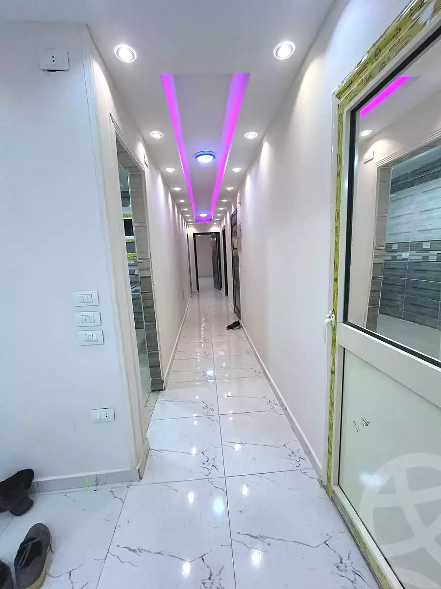 https://aqarmap.com.eg/ar/listing/7106842-for-sale-cairo-helwan-hadayek-helwan-nile-corniche-st