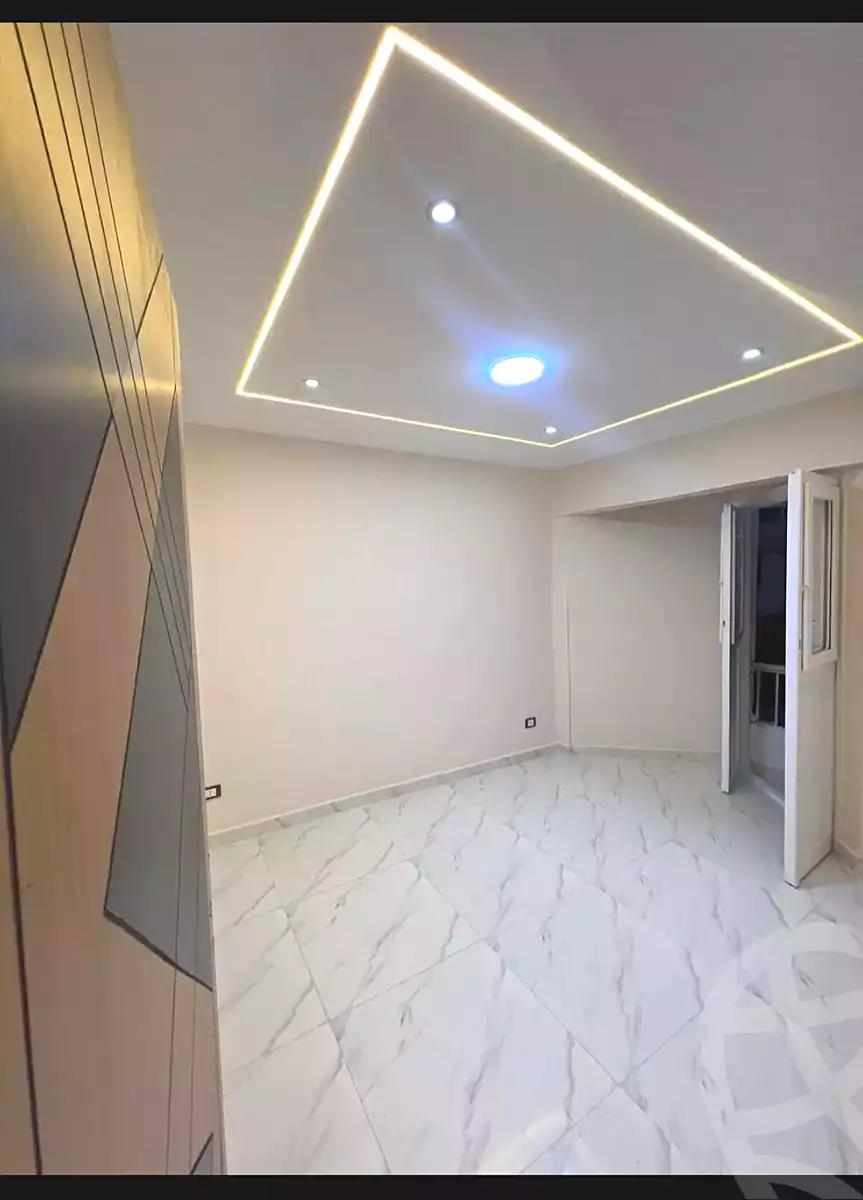 https://aqarmap.com.eg/en/listing/7107012-for-sale-alexandria-sydy-bshr-sydy-bshr-bhry-shr-khld-bn-lwlyd