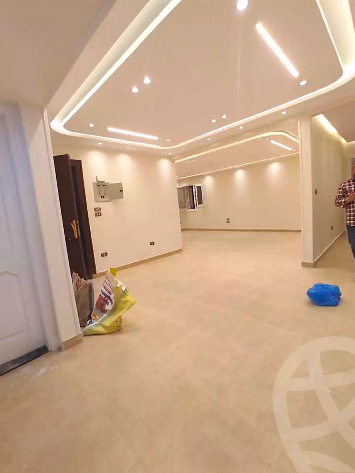 https://aqarmap.com.eg/ar/listing/7107108-for-sale-alexandria-sydy-bshr-sydy-bshr-bhry-khalil-hamada-st