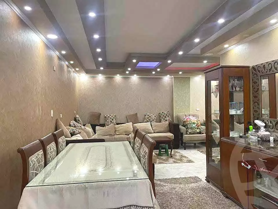 https://aqarmap.com.eg/ar/listing/7107267-for-sale-cairo-helwan-mahmoud-zaki-st