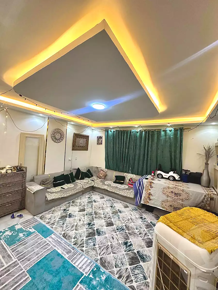 https://aqarmap.com.eg/en/listing/7107326-for-sale-cairo-helwan-kwrnysh-hlwn