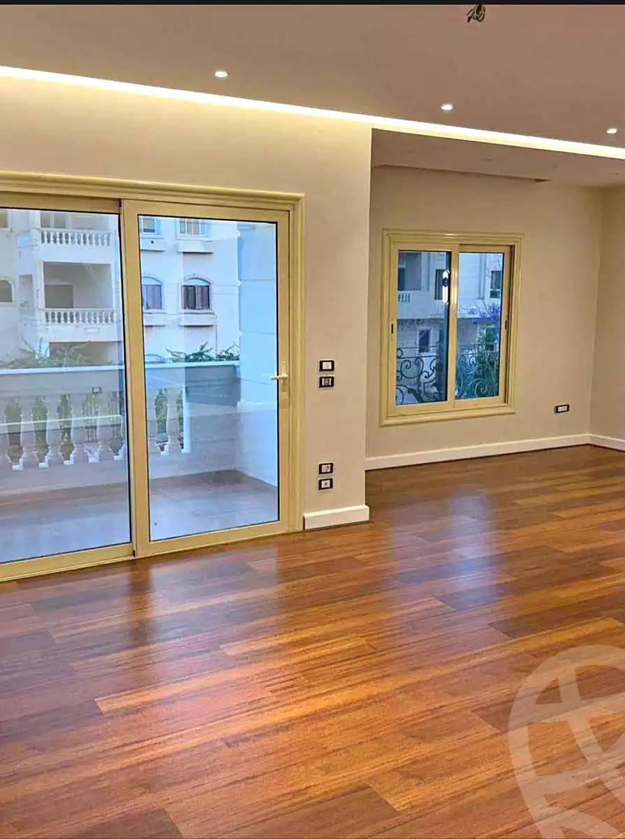 https://aqarmap.com.eg/en/listing/7107639-for-sale-cairo-el-haram-madkor
