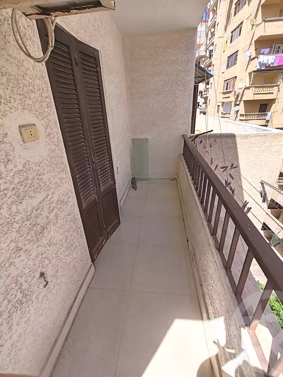 https://aqarmap.com.eg/en/listing/7107786-for-sale-alexandria-el-asafra-l-sfr-bhry