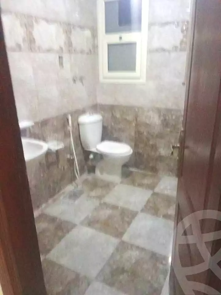 https://aqarmap.com.eg/en/listing/7108037-for-rent-alexandria-ganaklis-shr-bw-qyr-tryq-lhry