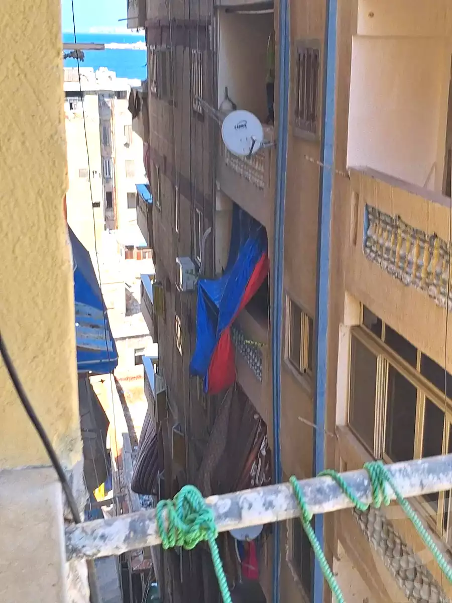 https://aqarmap.com.eg/en/listing/7108049-for-sale-alexandria-bahray-el-anfoshy