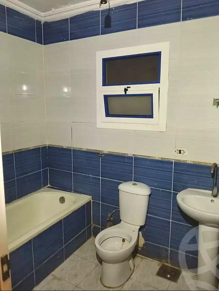 https://aqarmap.com.eg/en/listing/7108080-for-sale-alexandria-al-agamy