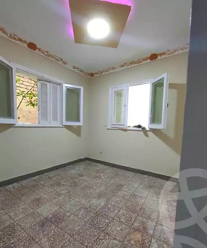 https://aqarmap.com.eg/ar/listing/7108100-for-sale-alexandria-al-agamy-lbytsh-el-hanafeya-st