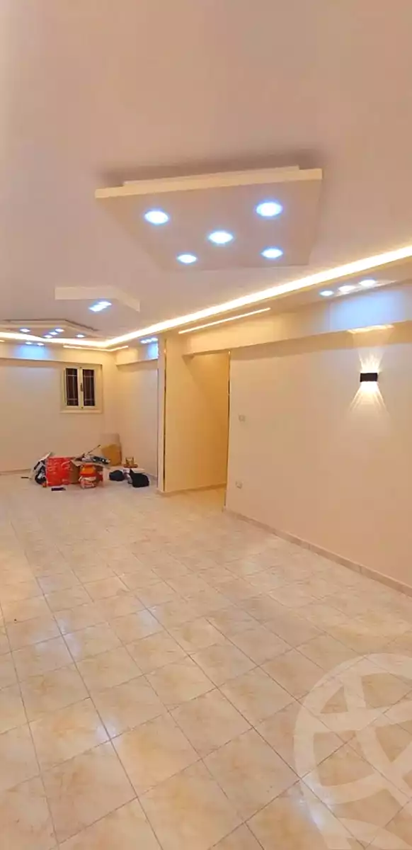 https://aqarmap.com.eg/ar/listing/7108127-for-sale-alexandria-al-agamy-el-hanouvel