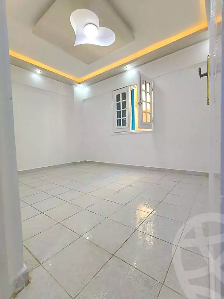 https://aqarmap.com.eg/ar/listing/7105622-for-sale-alexandria-al-agamy-shataa-el-nakheel