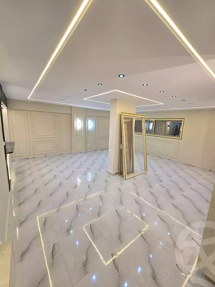 https://aqarmap.com.eg/ar/listing/7108173-for-sale-alexandria-el-asafra-l-sfr-bhry