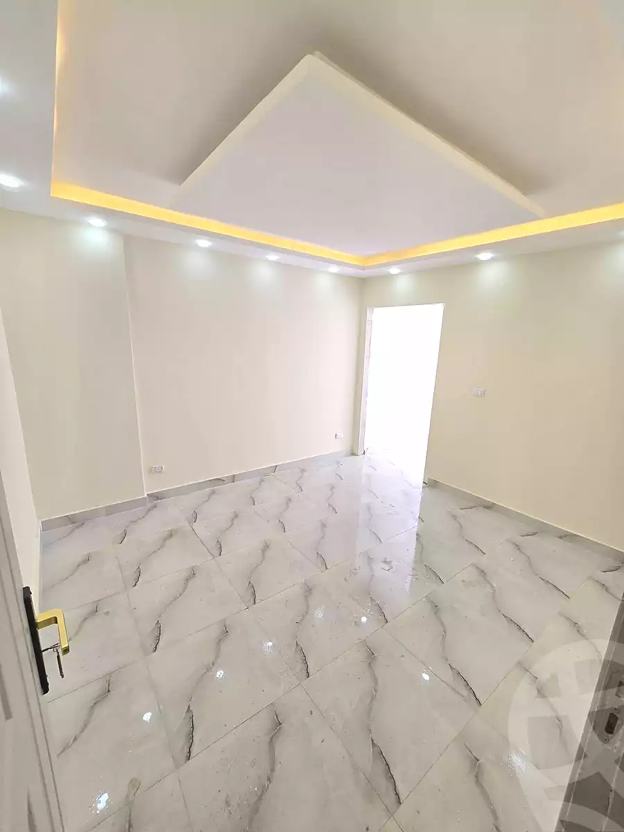 https://aqarmap.com.eg/ar/listing/7108173-for-sale-alexandria-el-asafra-l-sfr-bhry