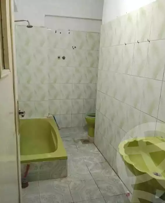 https://aqarmap.com.eg/ar/listing/7108231-for-rent-alexandria-al-agamy-el-hanouvel