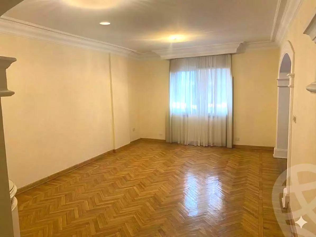 https://aqarmap.com.eg/ar/listing/7108405-for-sale-cairo-new-cairo-lrhb-city-phase-1-ali-amin-st