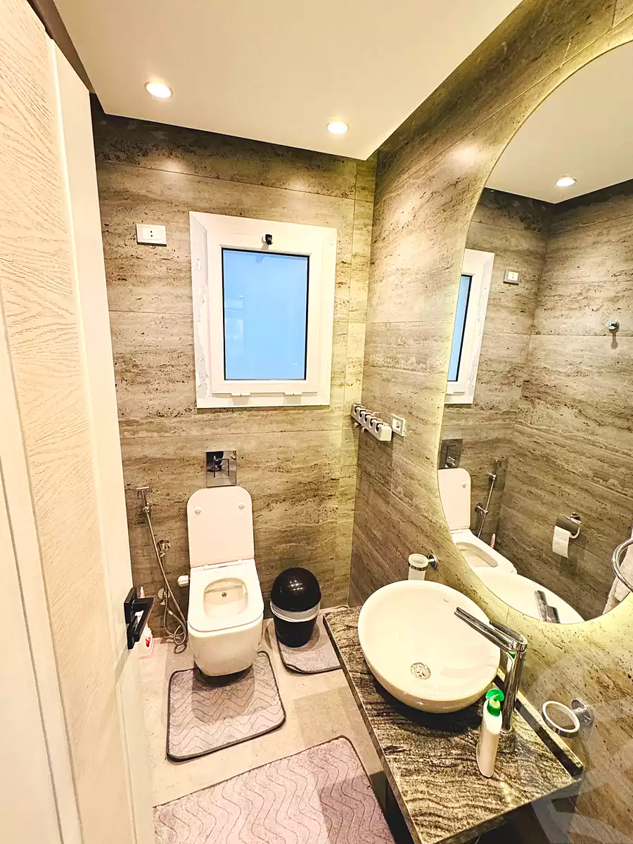 https://aqarmap.com.eg/ar/listing/7108875-for-rent-cairo-new-cairo-compounds-hyde-park-business-district