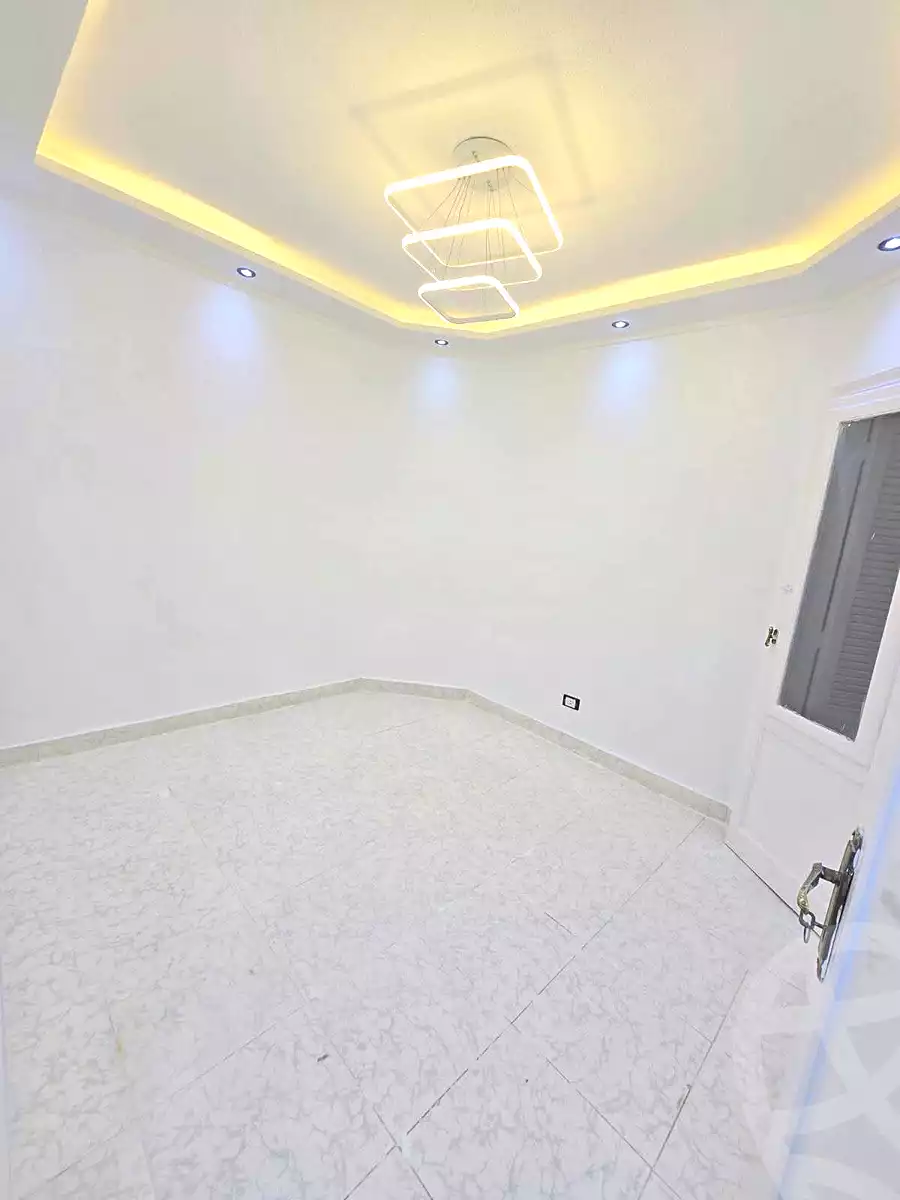 https://aqarmap.com.eg/en/listing/7108961-for-sale-alexandria-al-agamy-shataa-el-nakheel