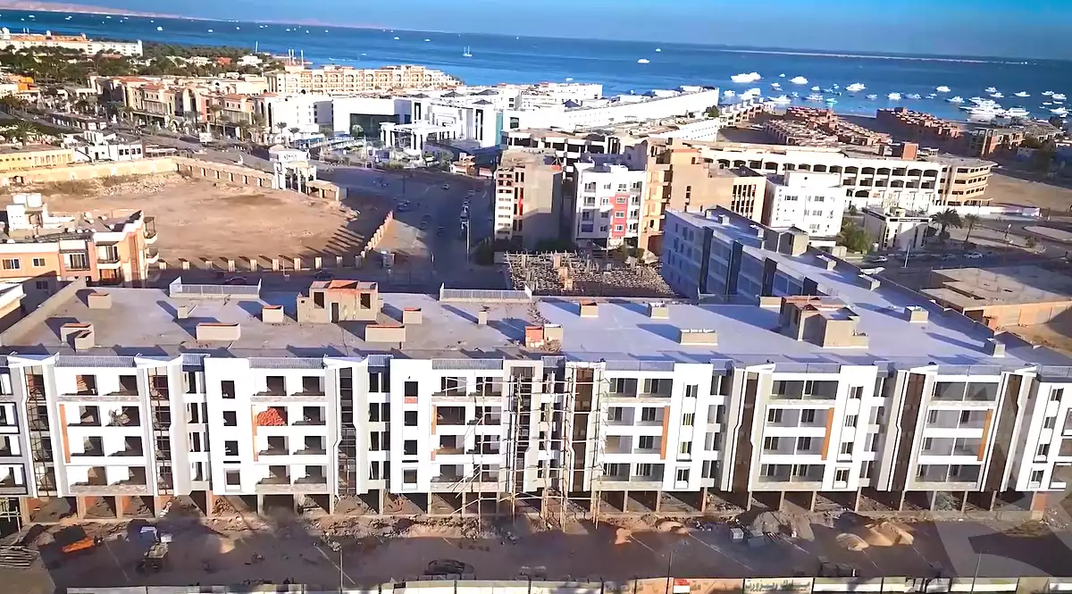 https://aqarmap.com.eg/ar/listing/7109026-for-sale-red-sea-hy-lkwthr