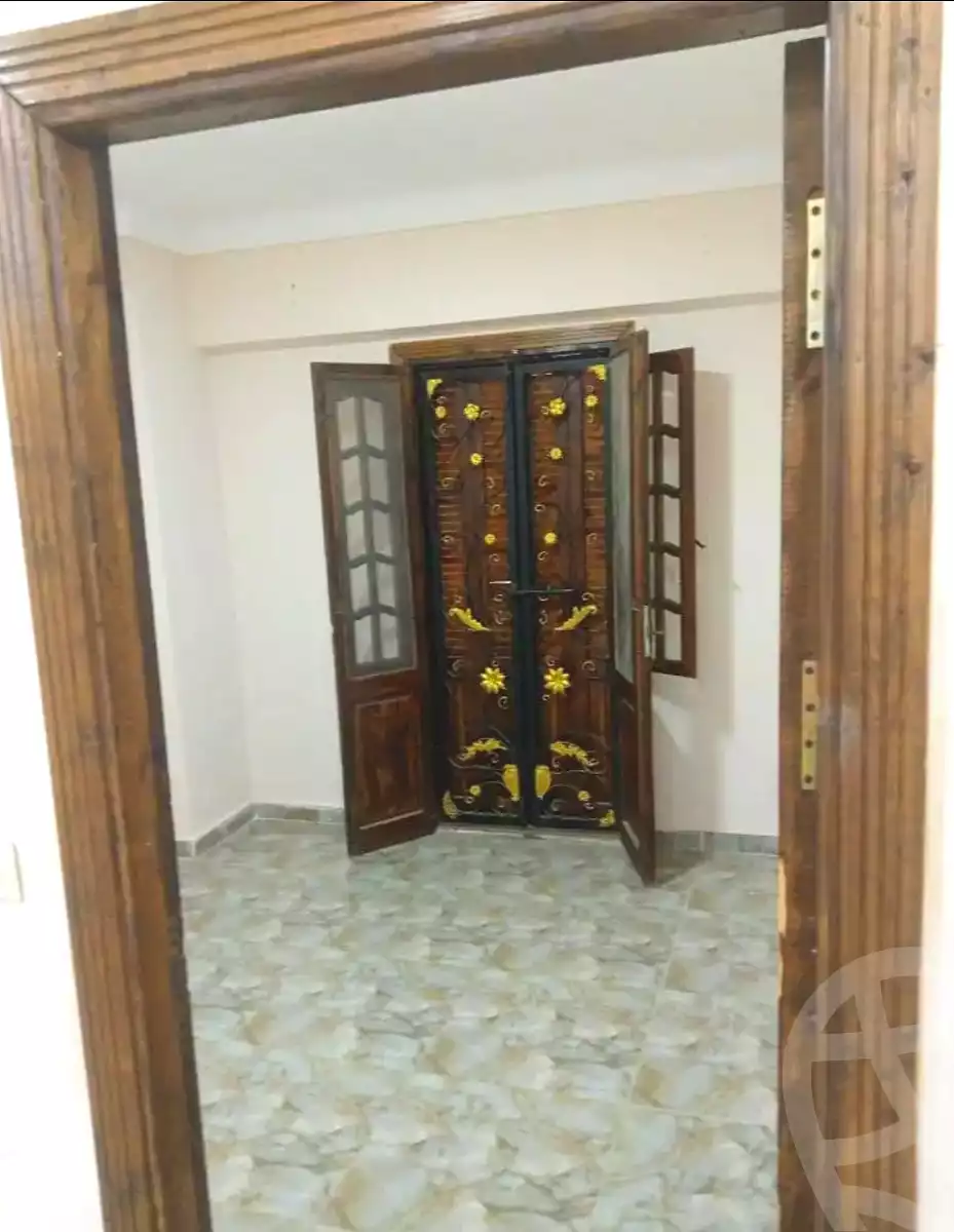 https://aqarmap.com.eg/ar/listing/7109115-for-sale-alexandria-al-agamy-el-hanouvel-el-shaheed-ahmed-hamdy-st