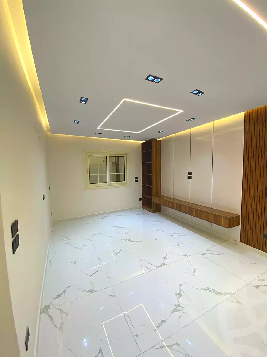 https://aqarmap.com.eg/ar/listing/7109276-for-sale-cairo-nasr-city-abd-el-razek-el-sanhoury-st