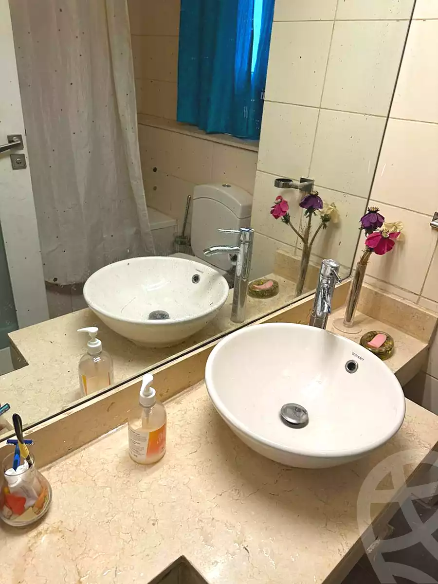 https://aqarmap.com.eg/en/listing/7109552-for-sale-cairo-new-cairo-compounds-kmbwnd-dh-fyldj-blm-hylz