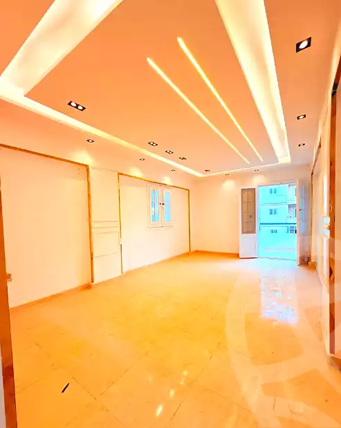https://aqarmap.com.eg/ar/listing/7109686-for-sale-alexandria-al-agamy-shataa-el-nakheel