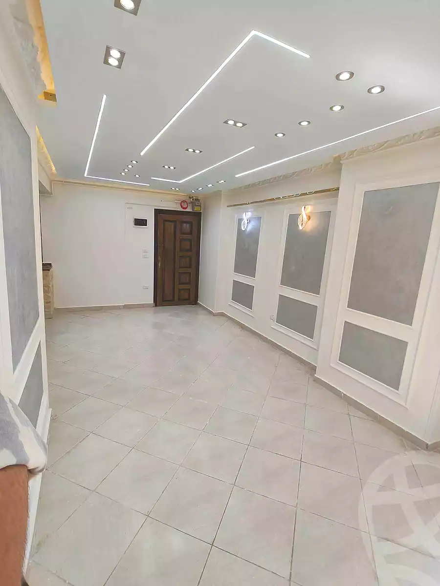 https://aqarmap.com.eg/ar/listing/7109965-for-sale-alexandria-el-asafra-l-sfr-bhry-atlas-st