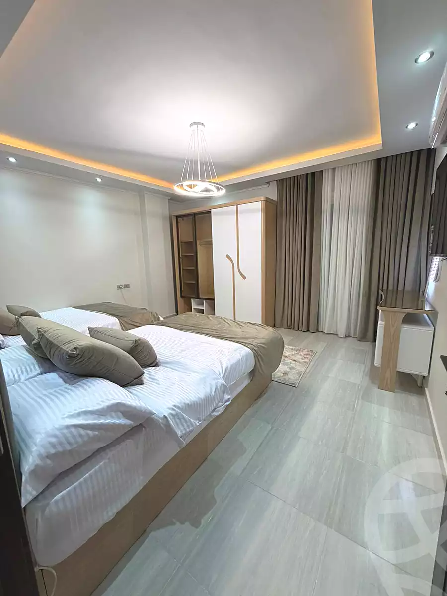 https://aqarmap.com.eg/ar/listing/7110573-for-sale-cairo-new-cairo-compounds-mwrd-fq-llttwyr