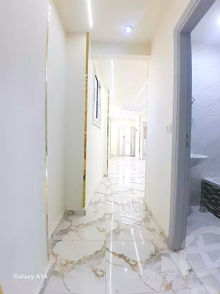 https://aqarmap.com.eg/ar/listing/7110899-for-sale-alexandria-sydy-bshr-sydy-bshr-bhry-shr-mhmwd-l-yswy
