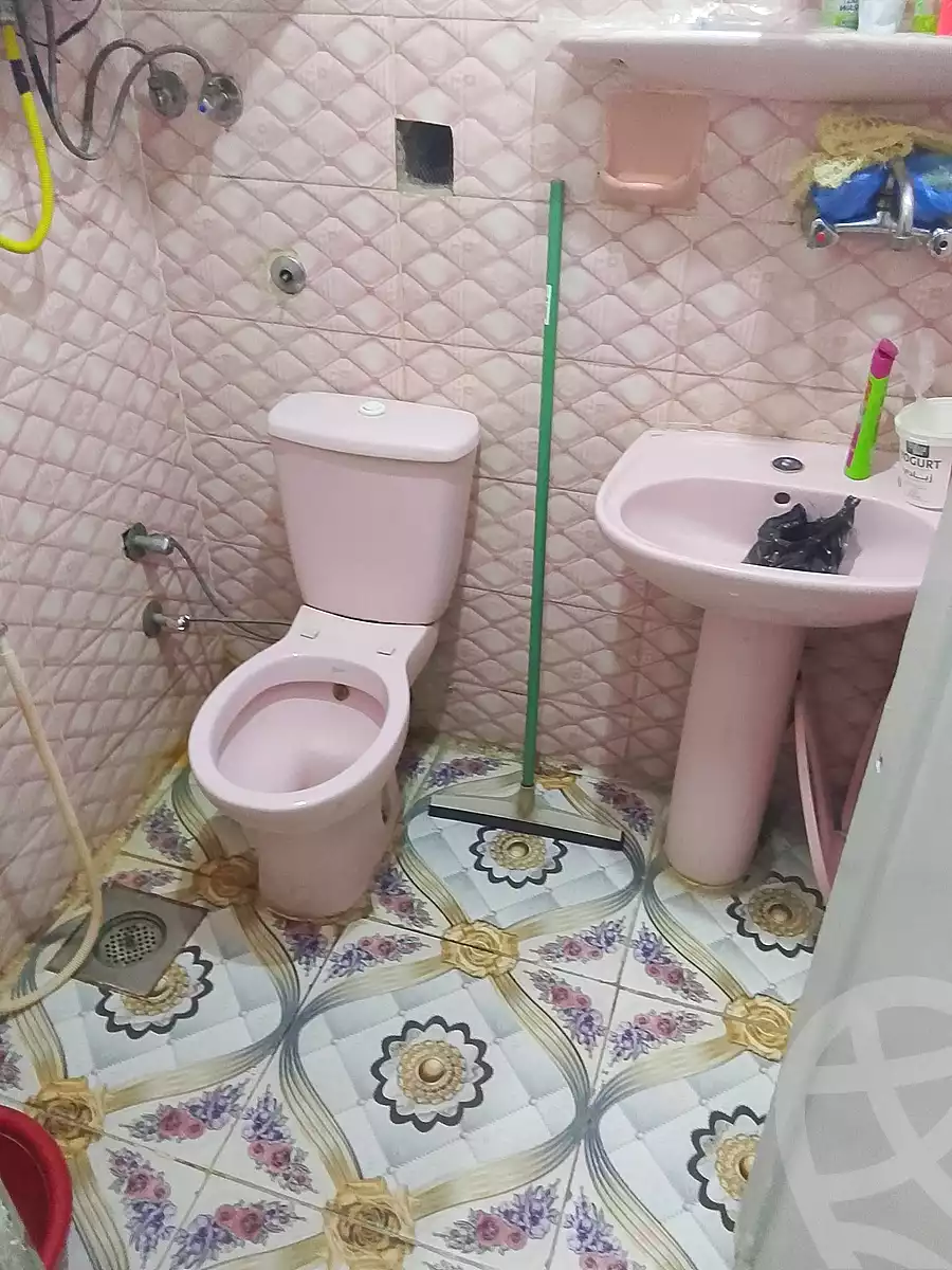 https://aqarmap.com.eg/en/listing/7110985-for-sale-alexandria-sydy-bshr-sydy-bshr-qbly-street-30