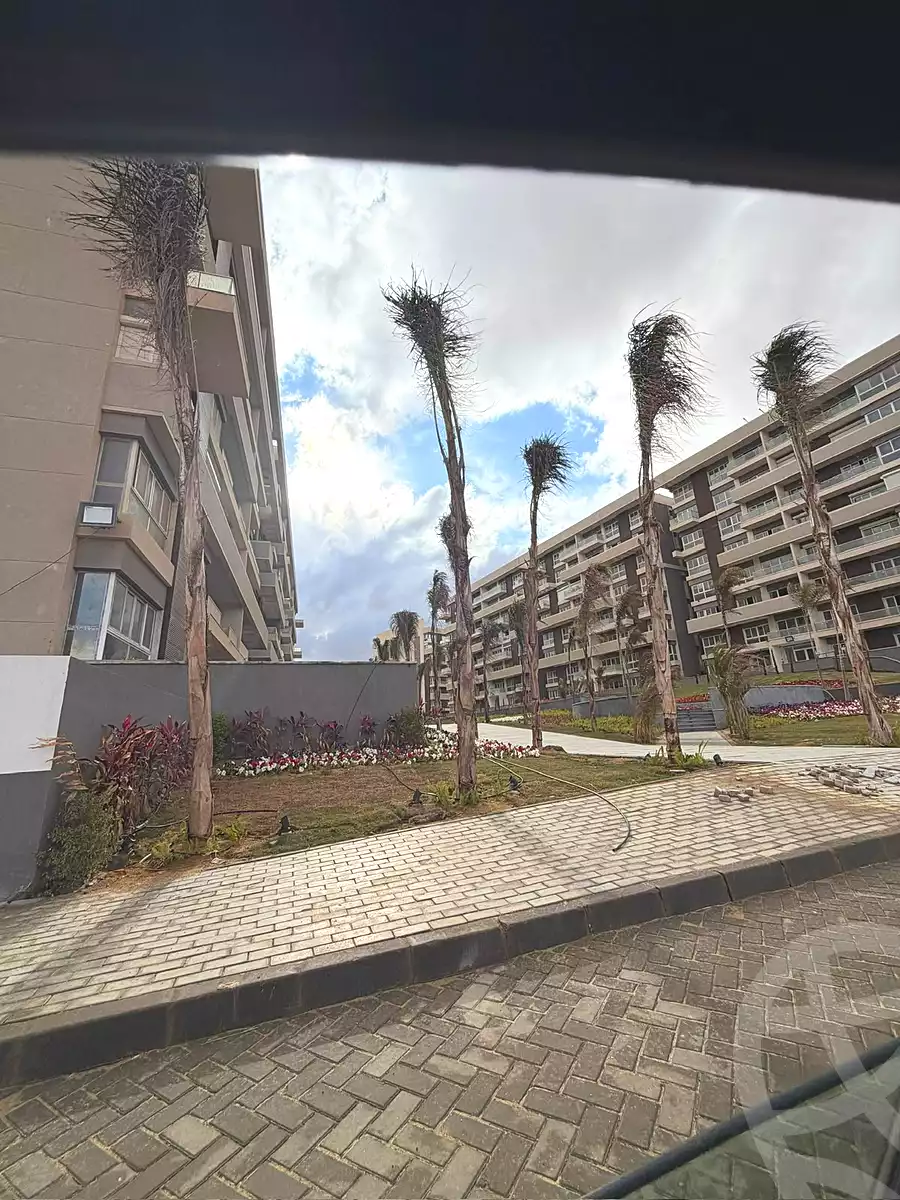 https://aqarmap.com.eg/ar/listing/7110948-for-sale-cairo-new-administrative-capital-r7-scenario