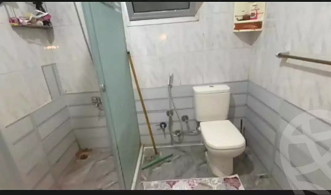 https://aqarmap.com.eg/ar/listing/7111092-for-sale-alexandria-sporting-shr-bwr-s-yd