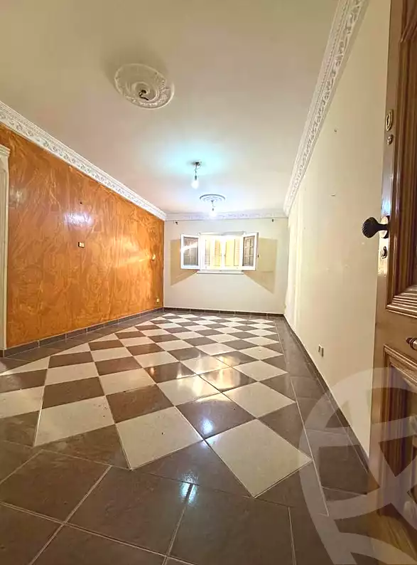 https://aqarmap.com.eg/en/listing/7111221-for-sale-alexandria-el-asafra-shr-45