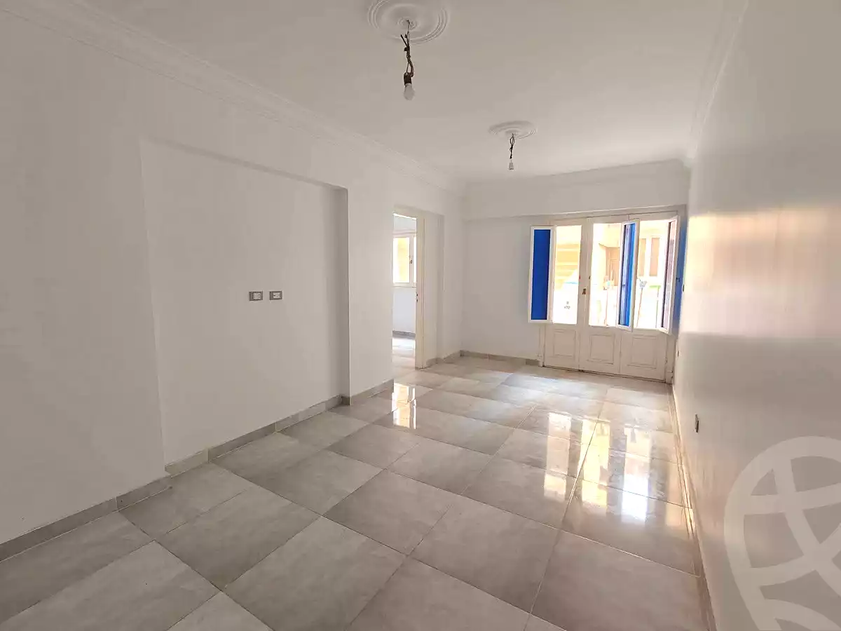 https://aqarmap.com.eg/ar/listing/7111341-for-sale-alexandria-al-agamy-el-hanouvel-al-haded-we-al-soulb-st